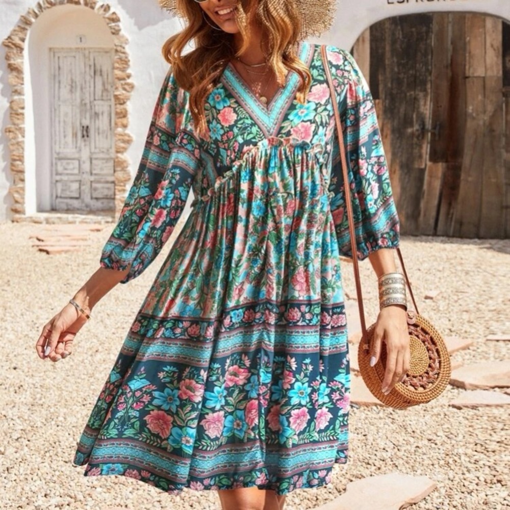 Boho floral print bishop sleeve dress